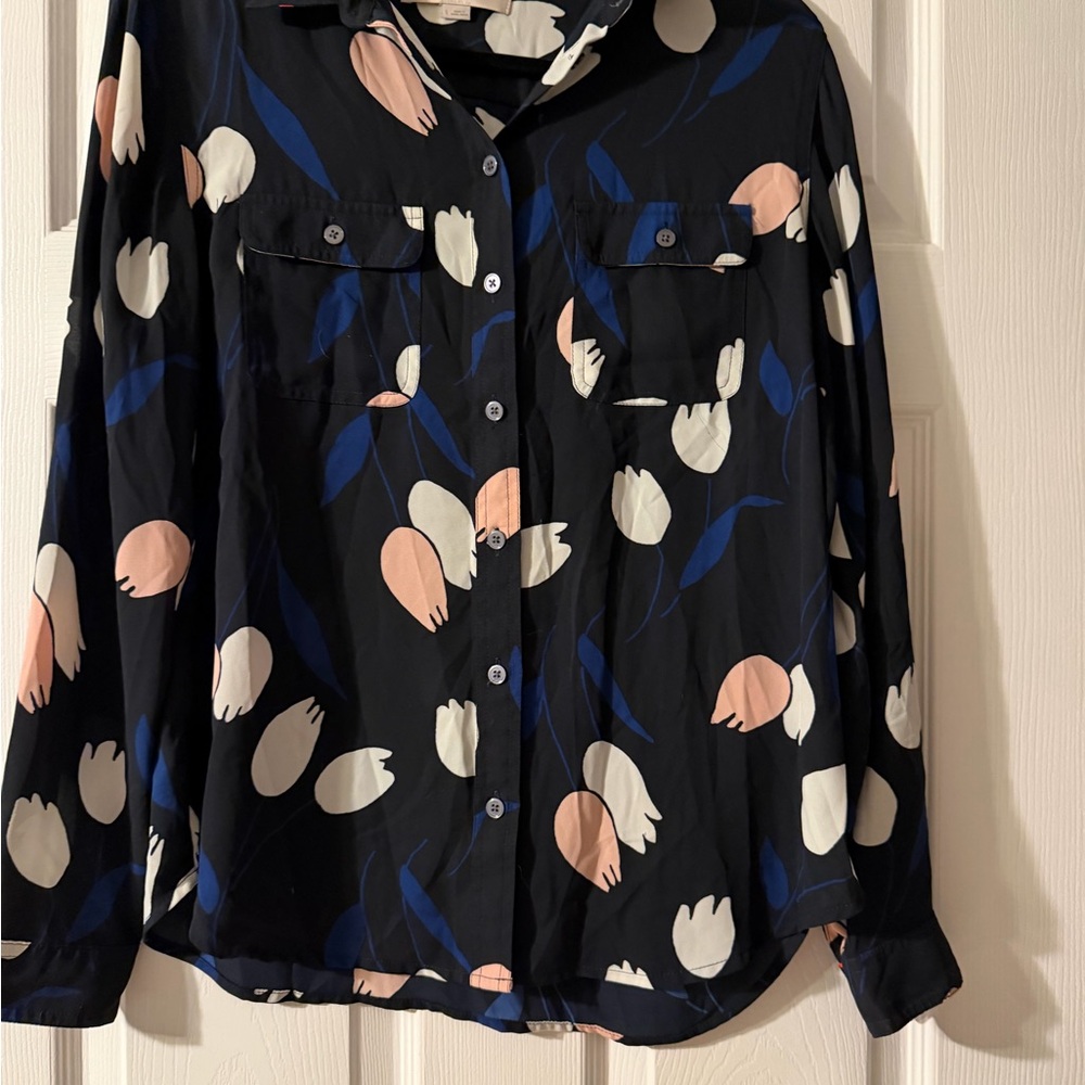Loft size small button up women’s blouse blue blacks, and tans button pocket